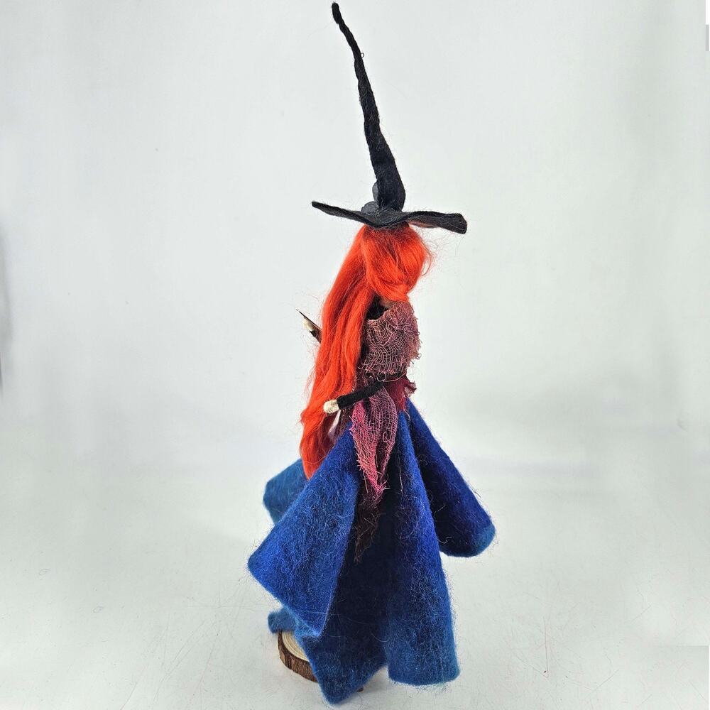 Hand crafted painted made wool wood witch in hat doll figurine - Picture 5 of 7